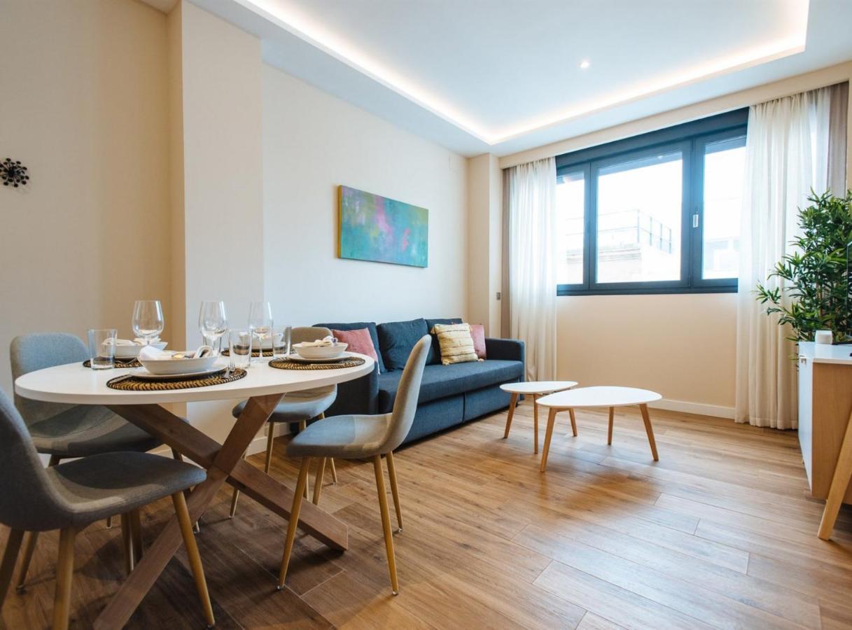 סביליה Magno Apartments San Martin Terrace חדר תמונה